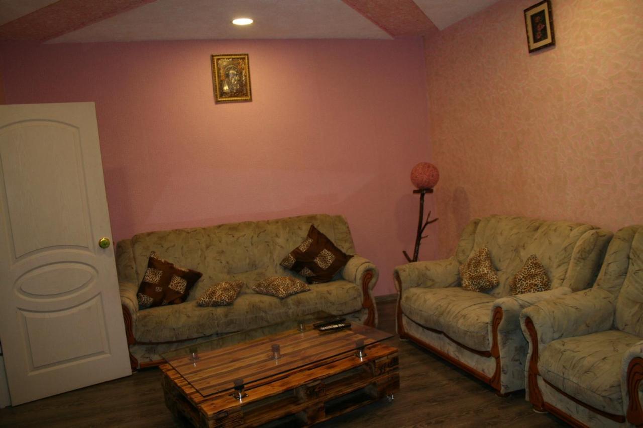 Guest House Nima Боржомі Екстер'єр фото